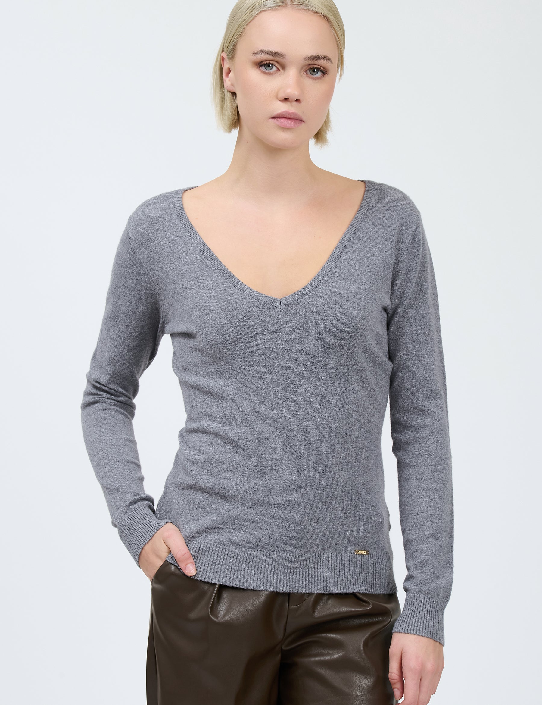 Pull 02J7190