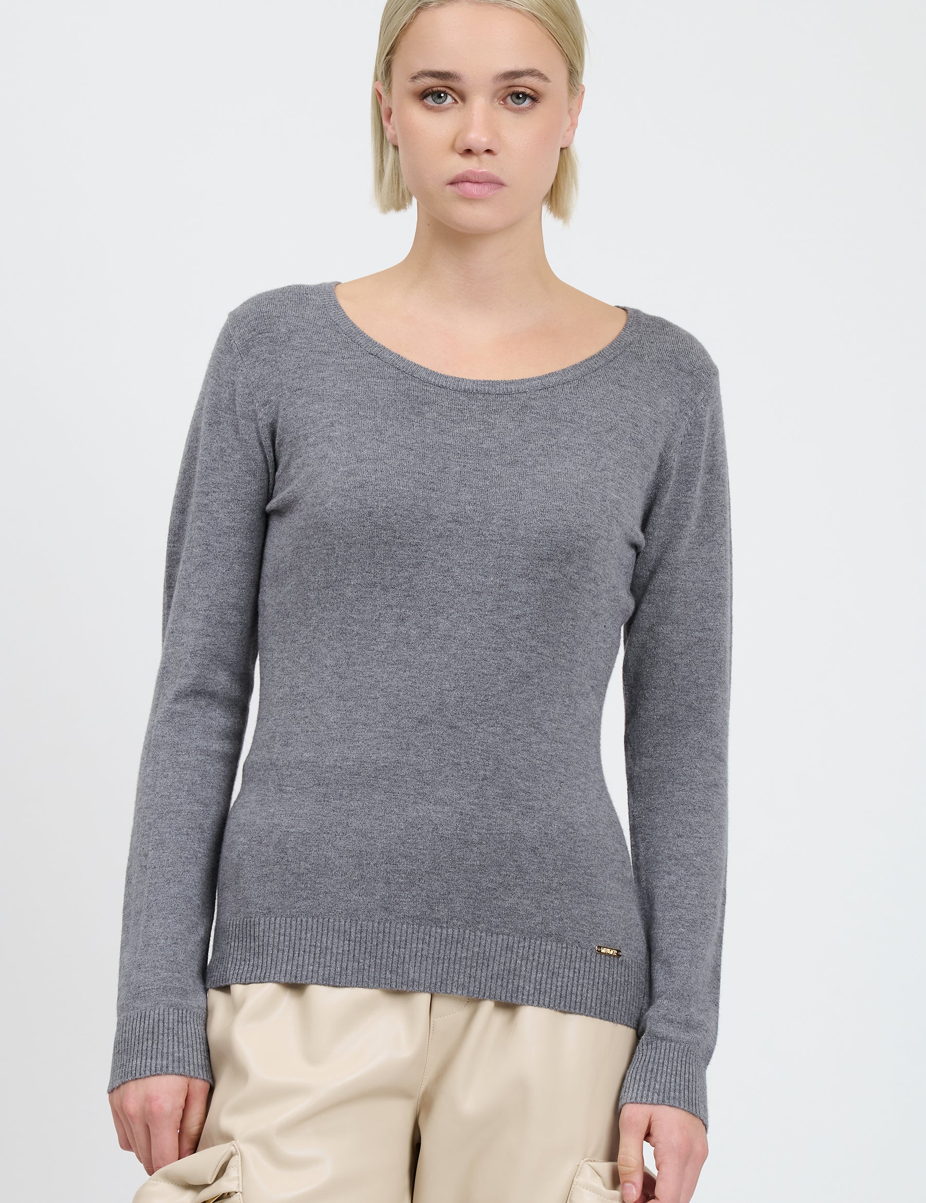 Pull 02J7191