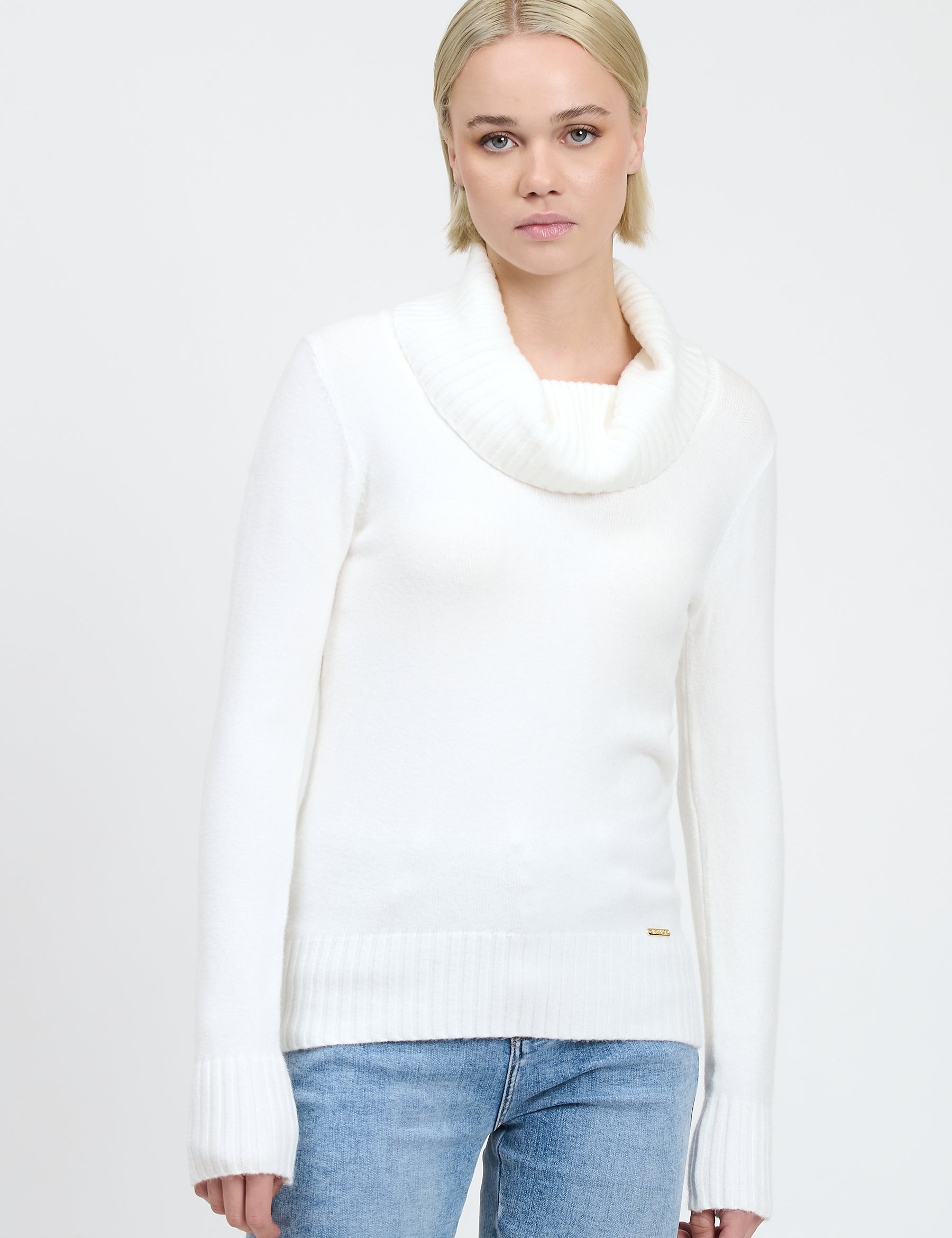 Pull 02J7198